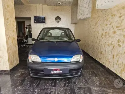 Usata Fiat 600 Active 54 CV (39 kW) 2007 Blu Utilitaria