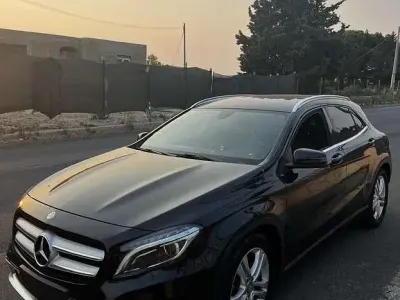 Usata Mercedes GLA200 136 CV (100 kW) 2014 Nero SUV