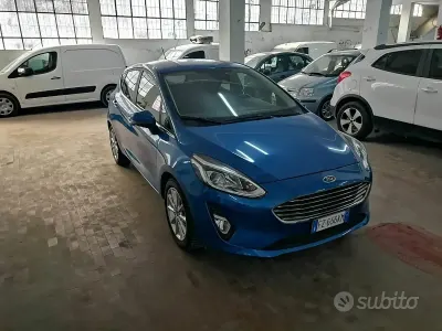 Gebraucht Ford Fiesta 75 PS (55 kW) 2019 Blau Kleinwagen