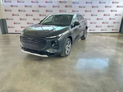 Nuova Audi Q3 Ambiente 150 CV (110 kW) 2026 Grigio SUV