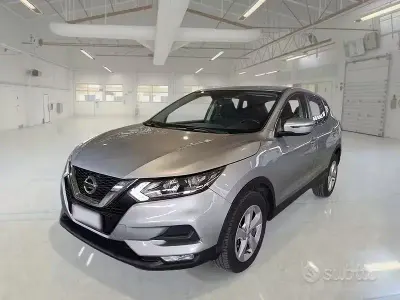 Usata Nissan Qashqai 159 CV (116 kW) 2020 Grigio SUV