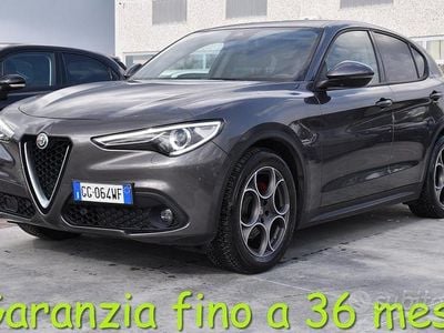 Usata Alfa Romeo Stelvio 160 CV (117 kW) 2021 Grigio SUV