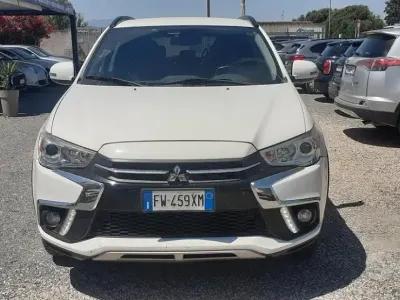 Usata Mitsubishi ASX 150 CV (110 kW) 2019 Bianco SUV