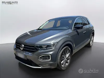 Usata VW T-Roc Style 150 CV (110 kW) 2019 Grigio SUV