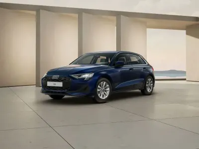 Nuova Audi A3 Business 150 CV (110 kW) 2026 Blu navarra metallizzato Berlina