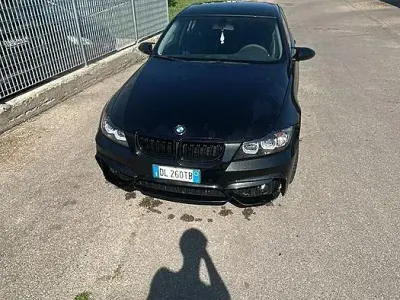 Usata BMW 320 177 CV (130 kW) 2007 Nero Berlina