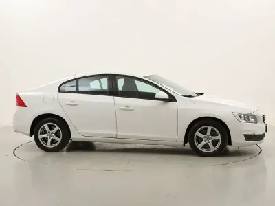 Usata Volvo S60 Kinetic 190 CV (139 kW) 2018 Berlina