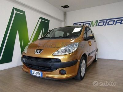 Peugeot 1007