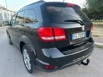 Occasion Fiat Freemont 140 ch (102 kW) 2012 Bleue SUV