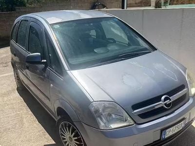 Occasion Opel Meriva Cosmo 75 ch (55 kW) 2004 Gris Monospace