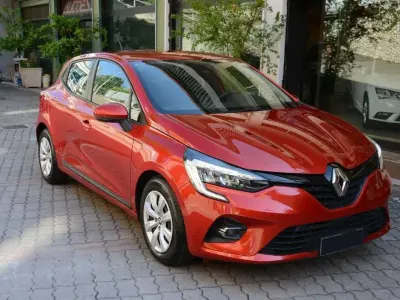 Usata Renault Clio V Business 101 CV (74 kW) 2021 Rosso Berlina
