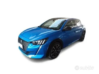 Usata Peugeot 208 GT 131 CV (96 kW) 2022 Blu Utilitaria