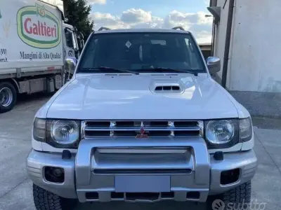 Usata Mitsubishi Pajero