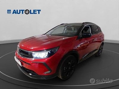 Usata Opel Grandland X GS Line 131 CV (96 kW) 2022 Rosso SUV
