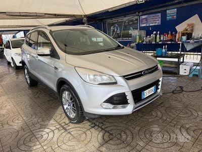 Usata Ford Kuga 140 CV (102 kW) 2013 Grigio SUV