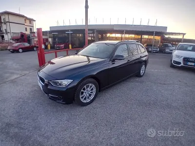 Usata BMW 320 Sport Line 184 CV (135 kW) 2013 Blu Station wagon