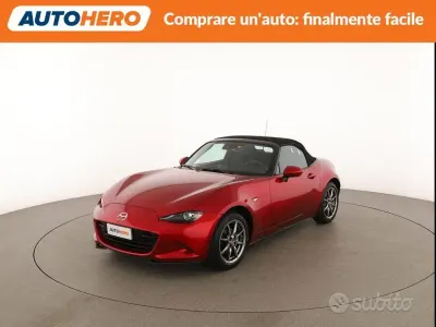 Gebraucht Mazda MX5 Exclusive-Line 132 PS (97 kW) 2023 Rot Cabrio