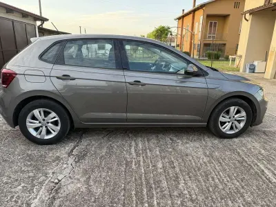 Usata VW Polo Comfortline 95 CV (69 kW) 2019 Utilitaria