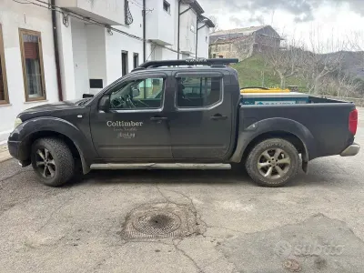 Usata Nissan Navara 190 CV (139 kW) 2006 Pick-up