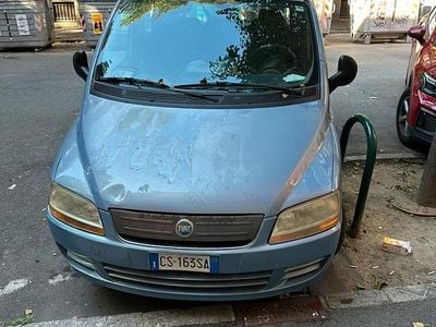 Usata Fiat Multipla 103 CV (75 kW) 2004 Blu Monovolume