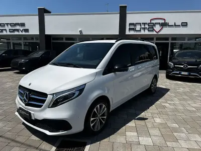 Usata Mercedes V220 Style 163 CV (119 kW) 2021 Bianco Monovolume