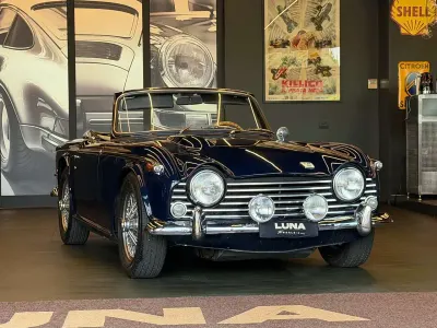 Usata Triumph TR5 150 CV (110 kW) 1968 Royal blu Cabrio
