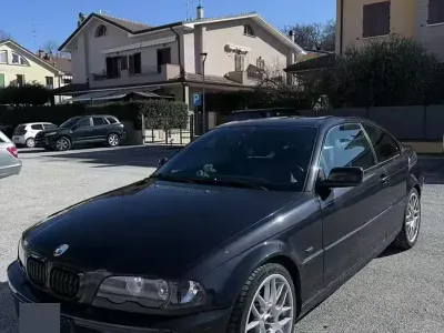 Usata BMW 323 170 CV (125 kW) 2000 Nero Coupé