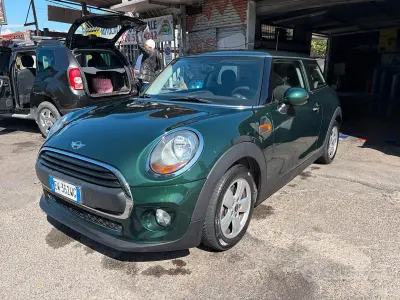 Usata Mini One D 95 CV (69 kW) 2014 Verde Utilitaria