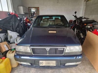 Usata Lancia Thema 181 CV (133 kW) 1991 Blu Berlina