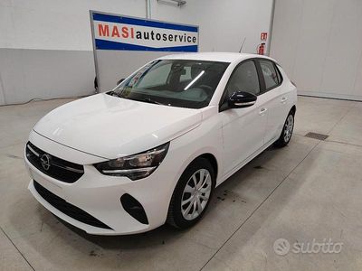 Używany Opel Corsa 75 KM (55 kW) 2023 Biały Hatchback