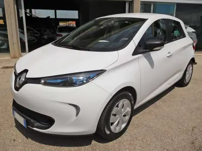 Usata Renault Zoe Life 42 kW (58 CV) 2019 Bianco Utilitaria
