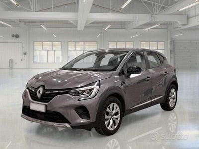 Usata Renault Captur Business 95 CV (69 kW) 2020 Grigio SUV