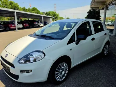 Usata Fiat Punto Mystyle 69 CV (50 kW) 2016 Bianco Utilitaria