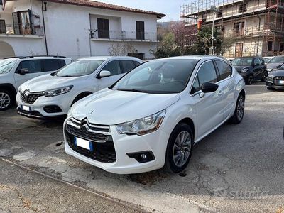 Usata DS Automobiles DS4 So Chic 120 CV (88 kW) 2015 Bianco Berlina