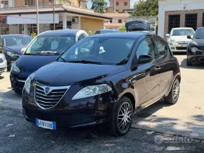 Usata Lancia Ypsilon