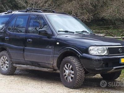 Usata Tata Safari 140 CV (102 kW) 2009 Nero SUV
