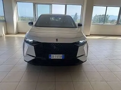 Usata DS Automobiles DS7 Crossback Performance 131 CV (96 kW) 2023 Bianco SUV