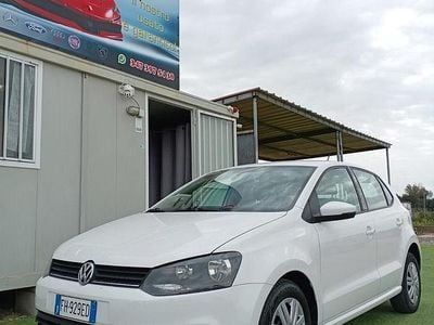 Używany VW Polo 75 KM (55 kW) 2017 Biały Sedan/Limuzyna