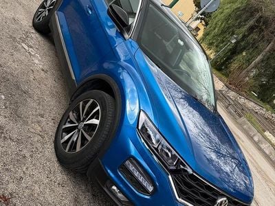 Usata VW T-Roc 115 CV (84 kW) 2020 Blu SUV