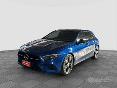 Usata Mercedes A180 Advanced 115 CV (84 kW) 2025 Blu Berlina