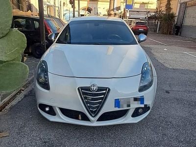Usata Alfa Romeo Giulietta 170 CV (125 kW) 2013 Bianco Utilitaria