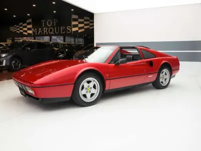 Usata Ferrari 328 269 CV (197 kW) 1986 Rosso pastello Cabrio