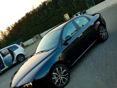 Usata Alfa Romeo 159 150 CV (110 kW) 2009 Nero Berlina