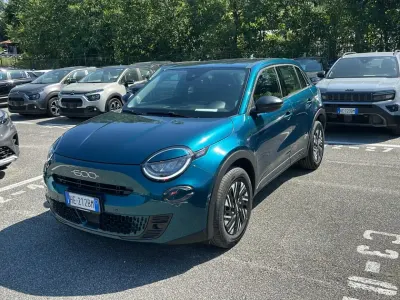 Nuova Fiat 600 Pop 110 CV (80 kW) 2026 Verde SUV
