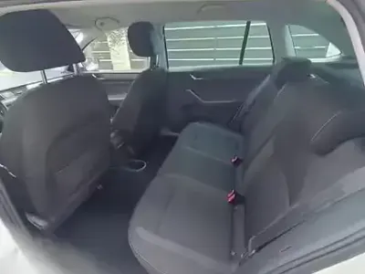 Usata Skoda Rapid Ambition 90 CV (66 kW) 2016 Bianco Utilitaria