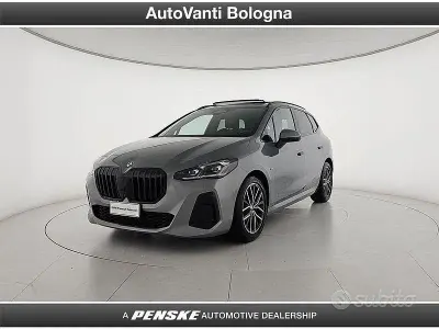 Usata BMW 218 Active Tourer Comfort Edition 150 CV (110 kW) 2022 Grigio Monovolume