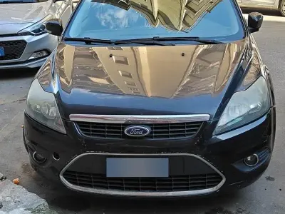 Usata Ford Focus Titanium 90 CV (66 kW) 2009 Nero Berlina