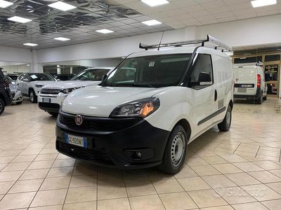 Usata Fiat Doblò 120 CV (88 kW) 2020 Bianco Monovolume