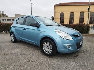 Usata Hyundai i20 Classic 78 CV (57 kW) 2010 Blu Utilitaria