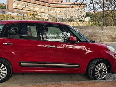 Gebraucht Fiat 500L 120 PS (88 kW) 2012 Rot Van / Kleinbus